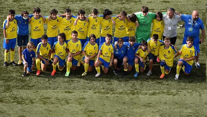 Sub-15 do CD Lousanense vencem Miranda Cup